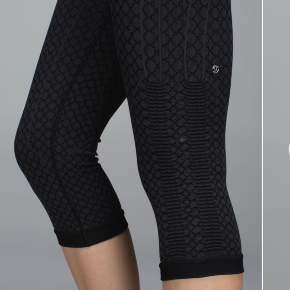 Lululemon In The Flow Crop II Seamless Leggings Heathered Deep Coal Black - Picture 5 of 13